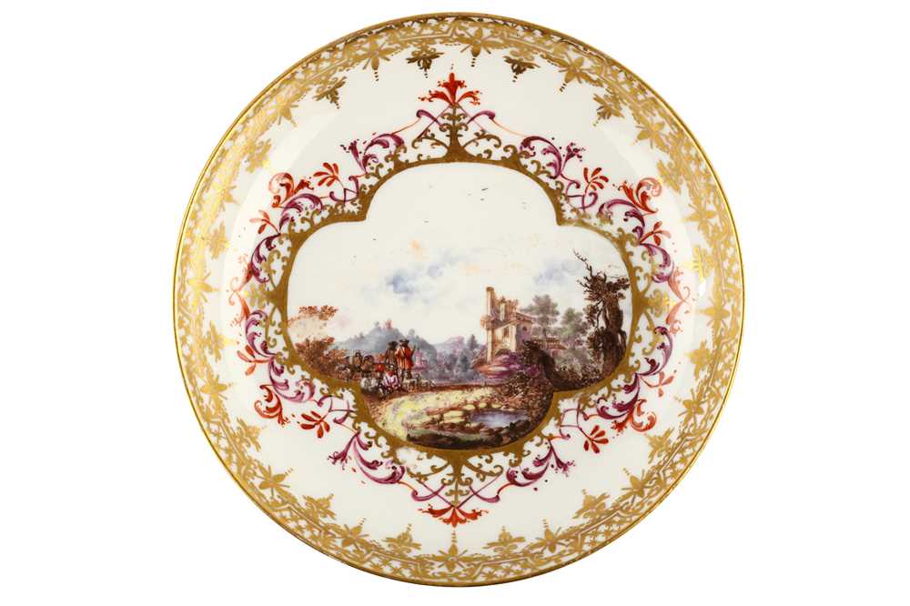 Lot 27 - A MEISSEN SAUCER, circa 1735, painted with a...
