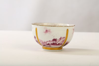Lot 31 - A MEISSEN TEABOWL, circa 1735, painted in puce...