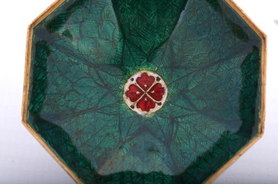 Lot 297 - A GEMSET ENAMELLED GOLD BOX Jaipur, Rajasthan,...