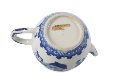 Lot 301 - A CHINESE BLUE AND WHITE TEAPOT AND COVER. ...