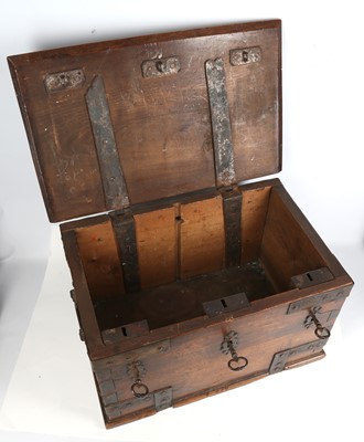 Lot 166 - A SMALL 17TH CENTURY FRUITWOOD AND IRON BOUND...