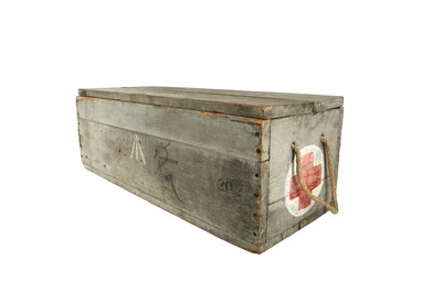 Lot 4 - Wooden box with hinged lid and rope handles,...