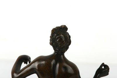 Lot 32 - A LATE 18TH / EARLY 19TH CENTURY BRONZE...