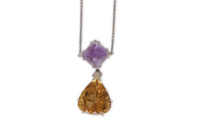 Lot 80 - A citrine and amethyst pendant necklace The...