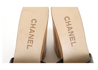 Chanel sale slipper 219