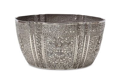 Lot 417 - A LARGE SILVER BASIN Thailand or Laos, late...