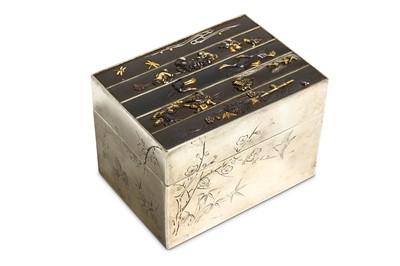 Lot 147 - A JAPANESE SILVER BOX AND COVER. Meiji period....