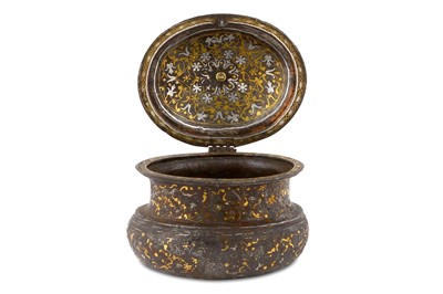 Lot 183 - A SILVER AND GOLD-INLAID LIDDED JAR Possibly...