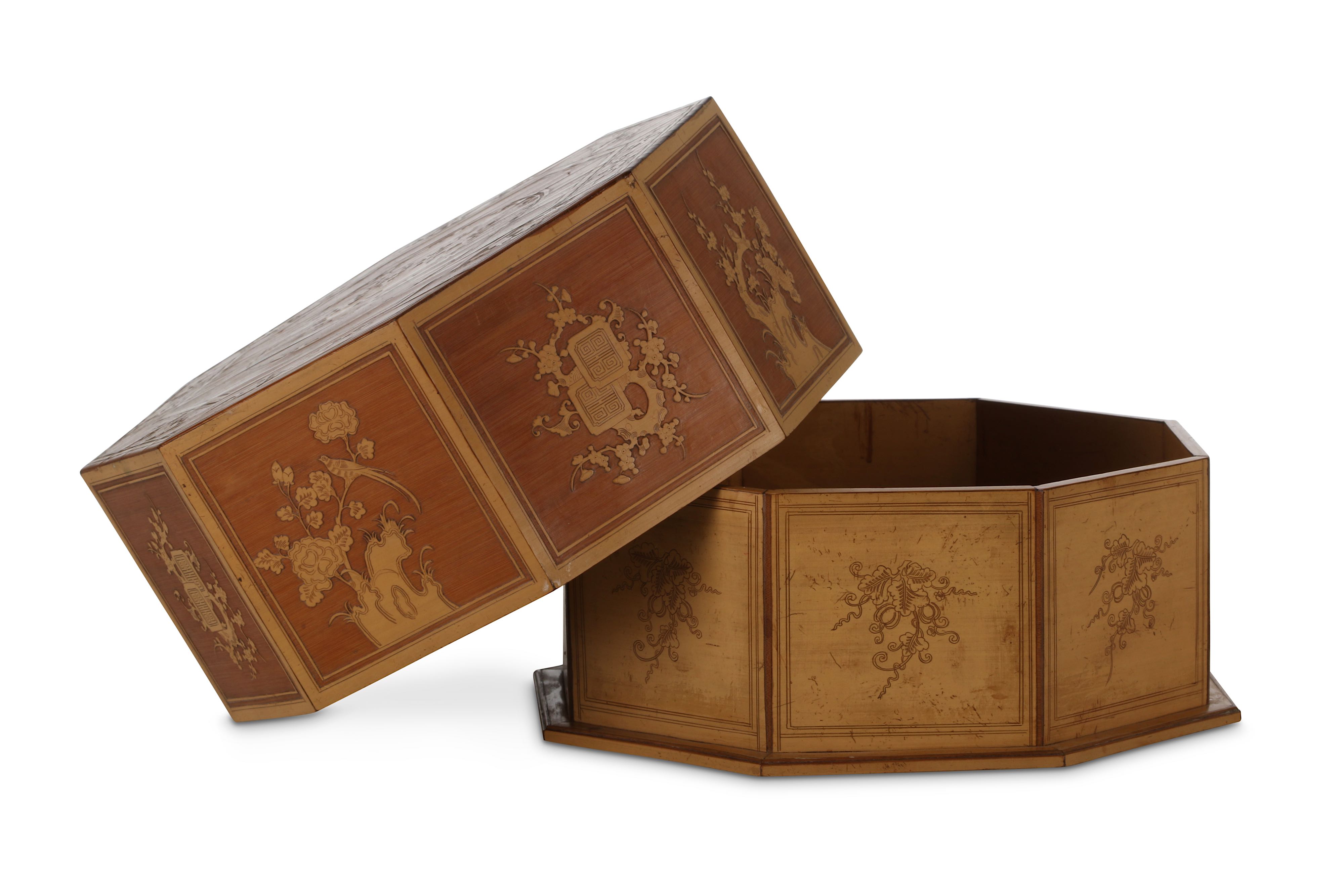 Lot 111 - A CHINESE OCTAGONAL BAMBOO-VENEER BOX. Late