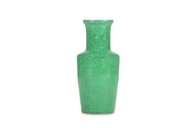 Lot 222 - A CHINESE GREEN CRACKLED-GLAZE VASE. Qing...