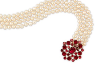 Lot 92 - A cultured pearl necklace with a 19th century...