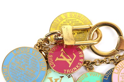 Louis Vuitton Globe Trunks & Bags Bag Charm - Gold Keychains
