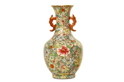 Lot 400 - A CHINESE ENAMELLED 'MILLE-FLEURS' VASE. Qing...