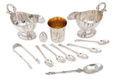 Lot 366 - A mixed group of silver and silver plated...