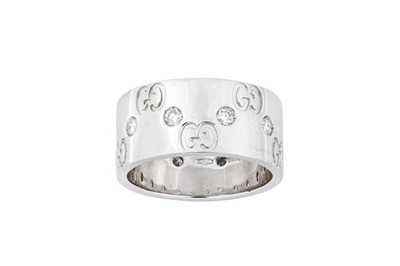 Lot 132 - A diamond-set 'Icon' ring, by Gucci The wide...