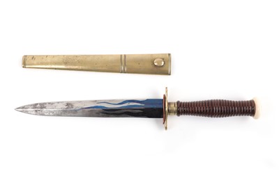 Lot 57 - A Napoleonic era Georgian naval dagger dirk,...