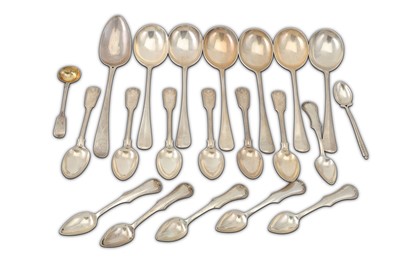 Lot 370 - A mixed group of sterling silver flatware, to...