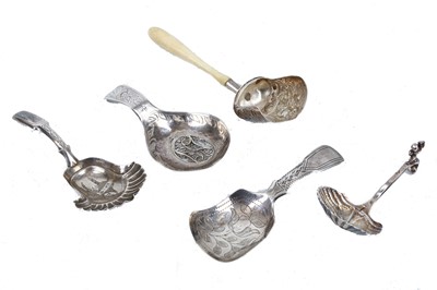 Lot 323 - A William IV silver fiddle pattern caddy spoon...