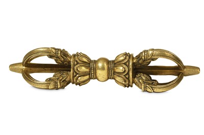 Lot 362 - A TIBETAN BRONZE VAJRA. 18th Century. With...
