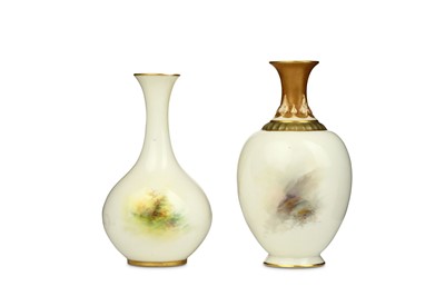 Lot 183 - TWO SMALL ROYAL WORCESTER VASES, early 20th...