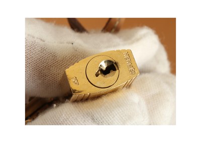Lot 201 - Hermes Vache Naturelle Kelly Retourne 32, c....