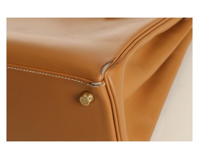 Lot 201 - Hermes Vache Naturelle Kelly Retourne 32, c....