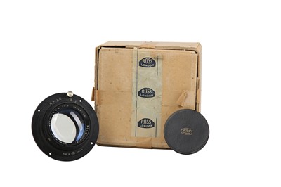 Lot 104 - A Ross Xpres 6 ½” f/2.9 Coated Lens Serial No:...