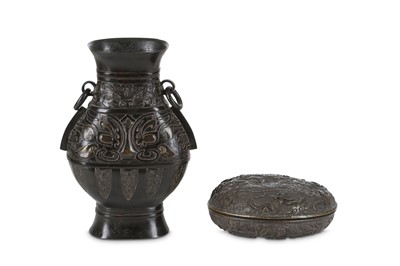 Lot 205 - A CHINESE BRONZE VASE AND A CIRCULAR BOX AND...