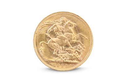 Lot 403A - A George V full gold sovereign, dated 1925, 7.9g.