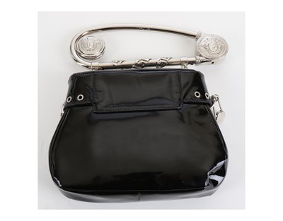 Safe- the BIG Safety Pin Handle Handbag 5 Colors – Dorothea's Closet Vintage