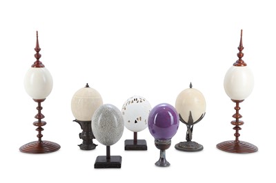 Lot 113 - AN INTERESTING COLLECTION OF DECORATIVE EGGS....