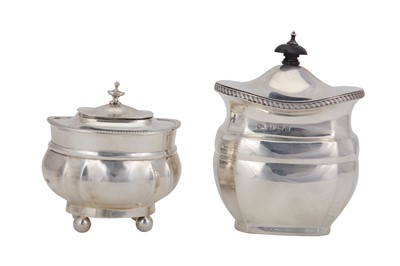 Lot 54 - An Edwardian sterling silver tea caddy,...