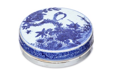 Lot 280 - A CHINESE BLUE AND WHITE INK STONE AND COVER....