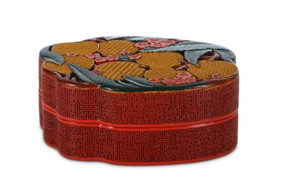 Lot 386 - A CHINESE CINNABAR LACQUER BOX AND COVER. 20th...