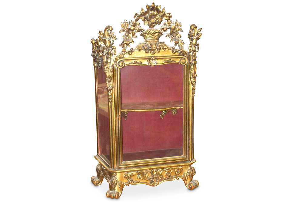 Lot 796 - An early 20th century Rococo style gilt gesso...