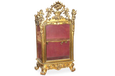 Lot 796 - An early 20th century Rococo style gilt gesso...