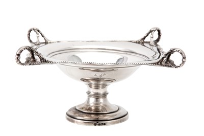 Lot 263 - An Edwardian sterling silver fruit bowl,...