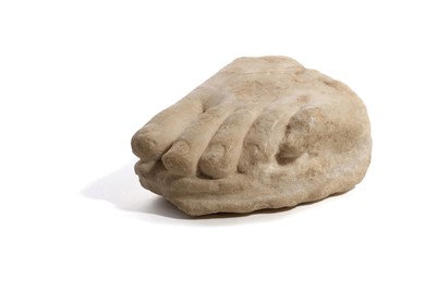 Lot 123 - A ROMAN MARBLE FOOT FRAGMENT Circa 2nd Century...