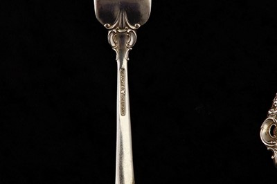 Lot 22 - Grand Baroque pattern - An American sterling...