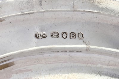 Lot 31 - Cowper Service - A George III sterling silver dinner plate, London 1797 by Paul Storr (1771 - 1844, reg. 12th Jan 1793)