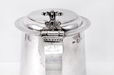 Lot 234 - A Charles II sterling silver tankard, London...