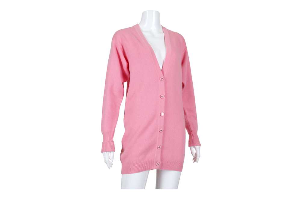 Lot 207 - Chanel Boutique Pink Cashmere Longline...