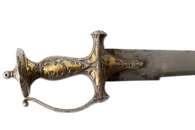 Lot 1 - A 19th century Indian tulwar sword, featuring...