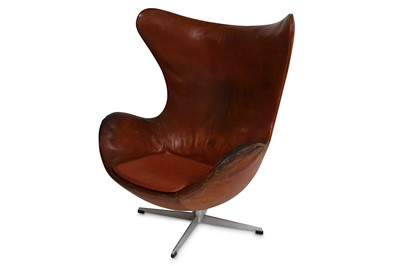 Lot 250 - Arne Jacobsen for Fritz Hansen - A 1960s tan...