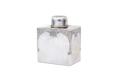 Lot 203 - An Art Deco American sterling silver tea caddy,...