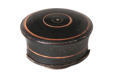 Lot 98 - A BLACK GLAZED PYXIS Circa 4th - 3rd Century B....