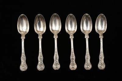 Lot 51 - A set of George IV sterling silver dessert...