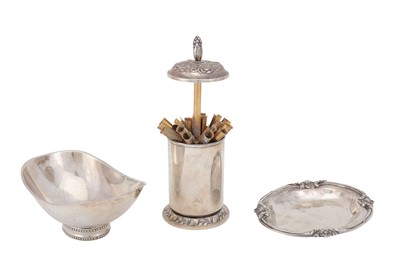 Lot 83 - A mixed group of Continental silver items...