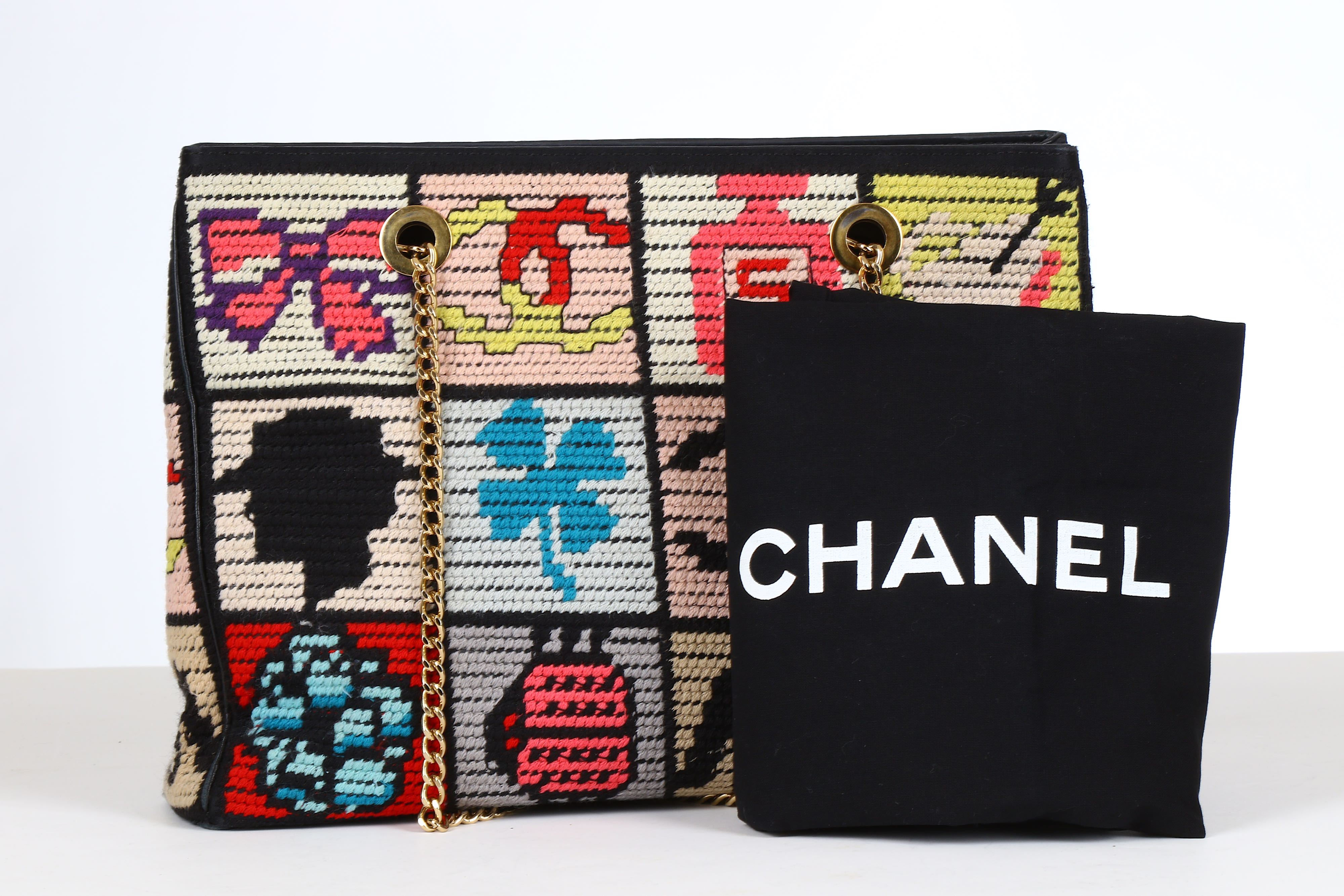 CHANEL VINTAGE PRECIOUS SYMBOLS NEEDLEPOINT LOGOS KNIT POCHETTE