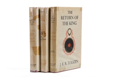 Lot 246 - Tolkien (J.R.R.) The Lord of the Rings, 3 vol.,...